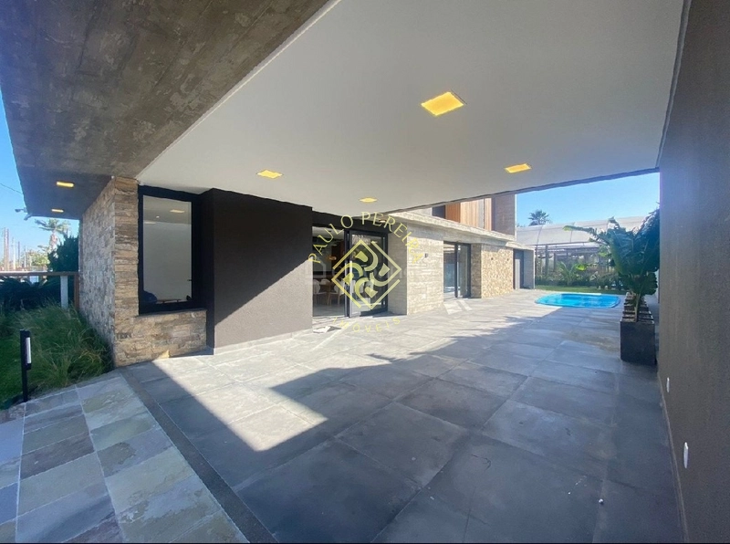 Sobrado  5 suites no Centro: 2ª foto da galeria de imagens do imóvel