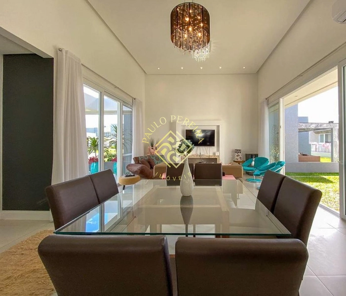 CASA TÉRREA NO DUBAI: 4ª foto da galeria de imagens do imóvel