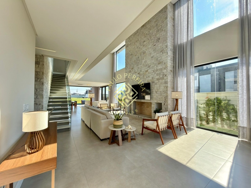 SOBRADO 5 SUÍTES - COM ELEVADOR: 4ª foto da galeria de imagens do imóvel