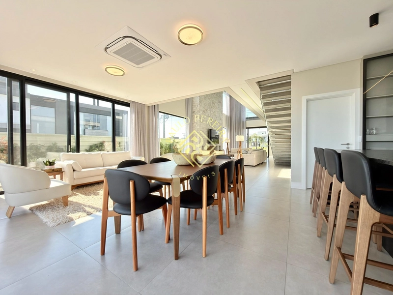 SOBRADO 5 SUÍTES - COM ELEVADOR: 14ª foto da galeria de imagens do imóvel