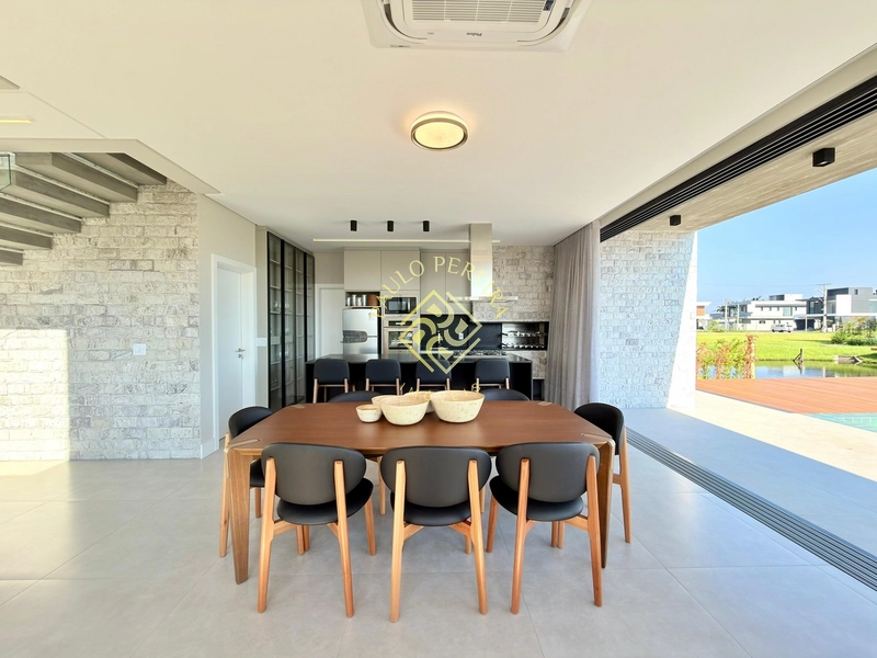 SOBRADO 5 SUÍTES - COM ELEVADOR: 18ª foto da galeria de imagens do imóvel