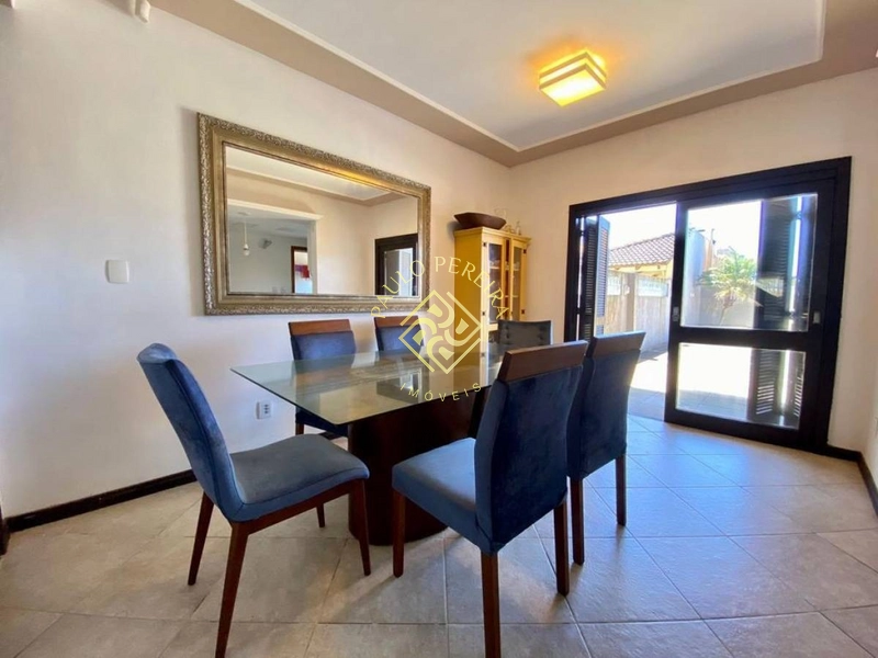 Sobrado próximo ao mar no Centro de Xangri lá: 4ª foto da galeria de imagens do imóvel