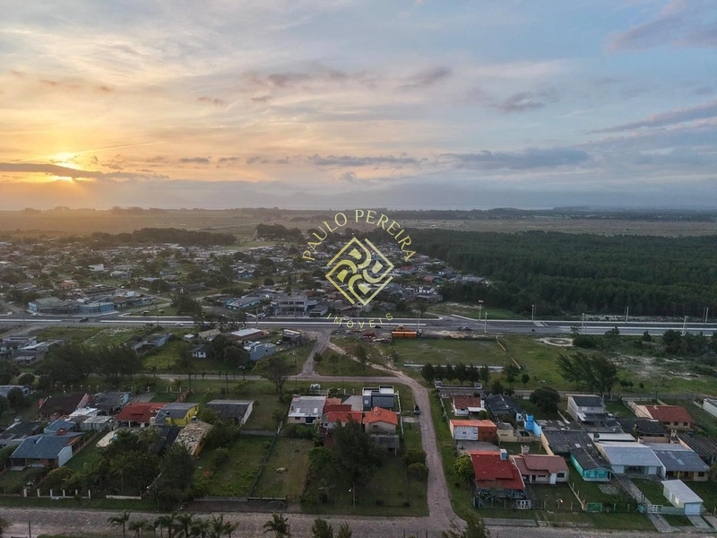CASA TÉRREA DE ESQUINA: 23ª foto da galeria de imagens do imóvel