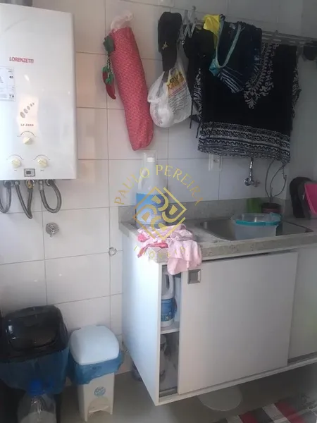 APARTAMENTO AMPLO: 11ª foto da galeria de imagens do imóvel