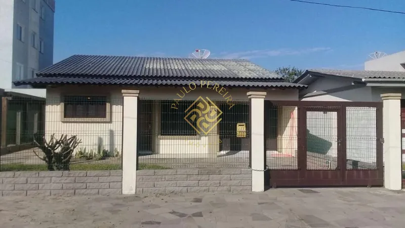 CASA EM CURUMIM: 1ª foto da galeria de imagens do imóvel