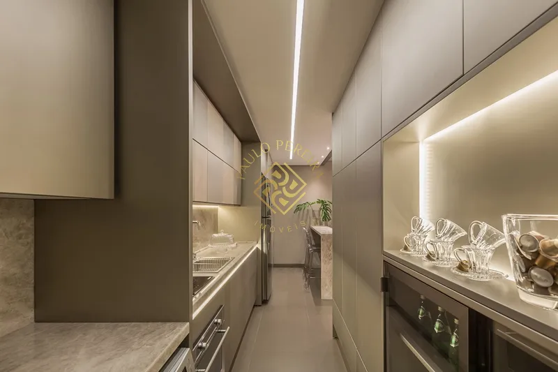 APARTAMENTO EM PORTO ALEGRE: 7ª foto da galeria de imagens do imóvel