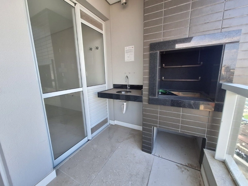 Apartamento no Estreito com 3 dormitórios, sendo 3 suítes com 1 vaga: 10ª foto da galeria de imagens do imóvel