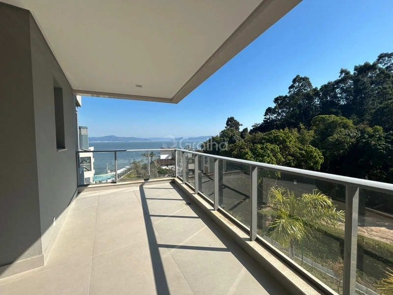 Apartamento a venda em Cacupé com 3 dormitórios 2 suítes e 4 vagas: 1ª foto da galeria de imagens do imóvel