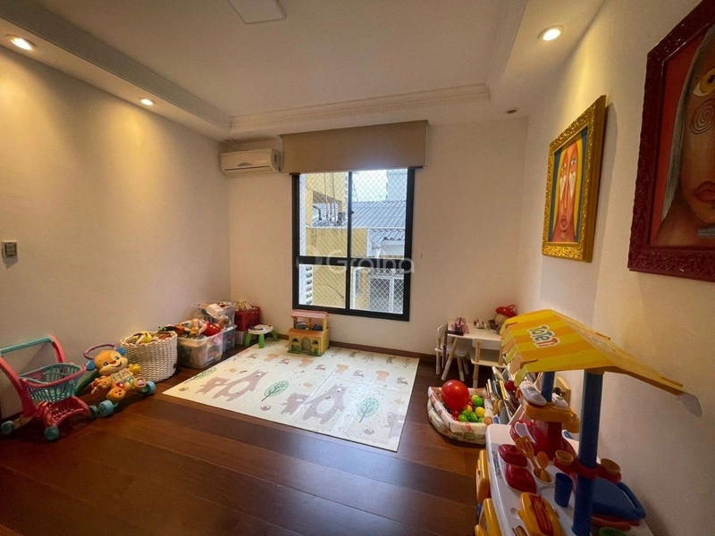 Apartamento no Centro com 4 dormitórios sendo 2 suítes e 2 vgs 237m²: 21ª foto da galeria de imagens do imóvel