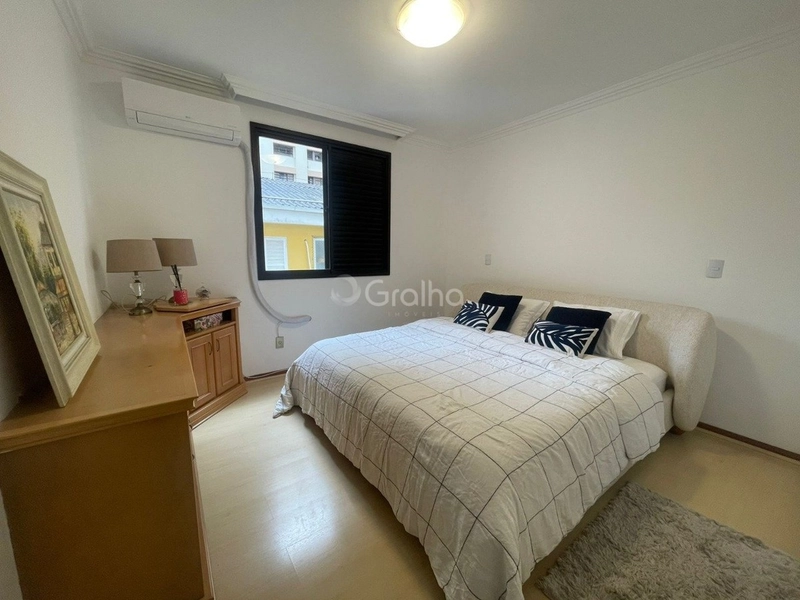 Apartamento no Centro com 4 dormitórios sendo 2 suítes e 2 vgs 237m²: 27ª foto da galeria de imagens do imóvel