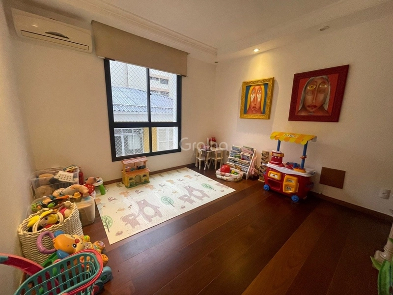Apartamento no Centro com 4 dormitórios sendo 2 suítes e 2 vgs 237m²: 22ª foto da galeria de imagens do imóvel