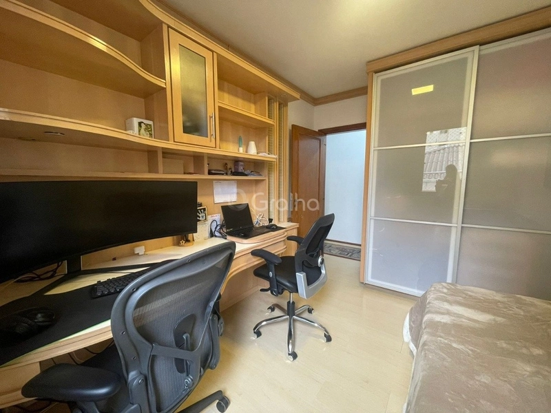 Apartamento no Centro com 4 dormitórios sendo 2 suítes e 2 vgs 237m²: 16ª foto da galeria de imagens do imóvel