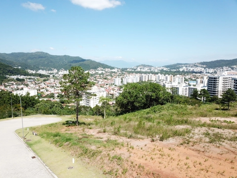 Terreno no Itacurubi com 510,56m² de área: 8ª foto da galeria de imagens do imóvel