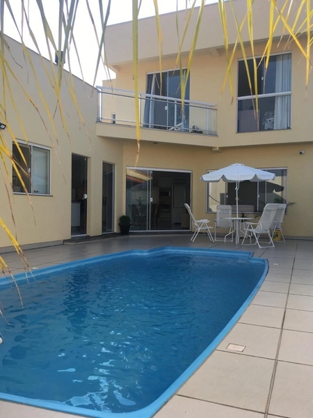 Casa no Carianos com 4 dormitórios 1 suíte com sacada -321 m²: 2ª foto da galeria de imagens do imóvel