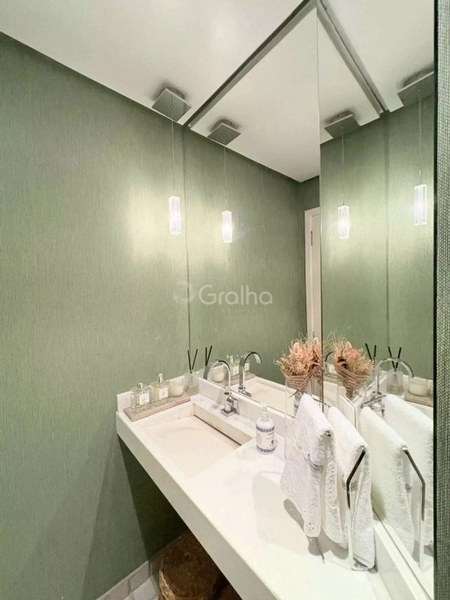 Apartamento no Centro com 3 dormitórios, sendo 1 suíte 2 vagas 229 m²: 17ª foto da galeria de imagens do imóvel