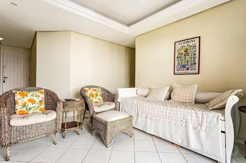 Apartamento em Jurerê com 2 dormitórios, sendo 1 suíte: 1ª foto da galeria de imagens do imóvel