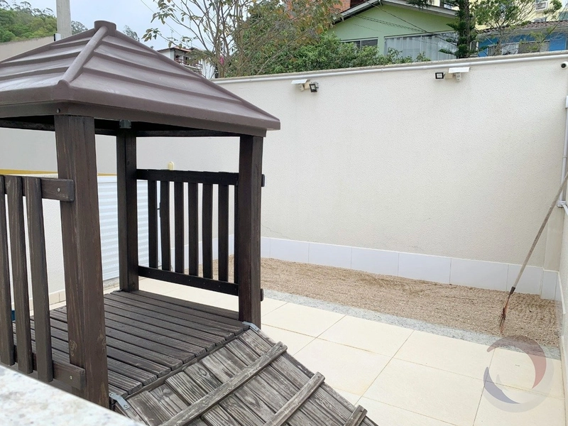 Apartamento no Córrego Grande com 3 dormitórios 1 suíte e 2 vagas: 4ª foto da galeria de imagens do imóvel