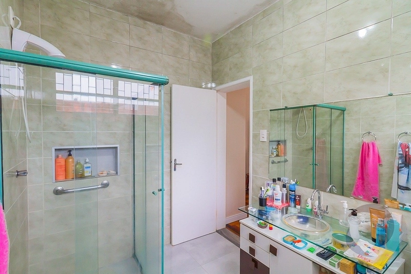 Casa residencial na Trindade com 6 dormitórios sendo 2 suítes - 368m²: 27ª foto da galeria de imagens do imóvel