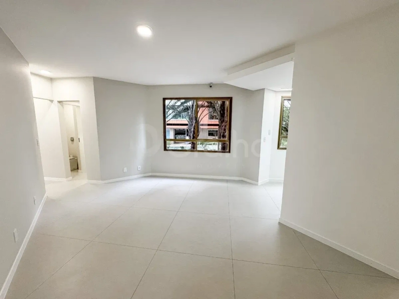 Apartamento na Agronômica Com 3 dormitórios, sendo 03 suíte e 2 vagas: 13ª foto da galeria de imagens do imóvel