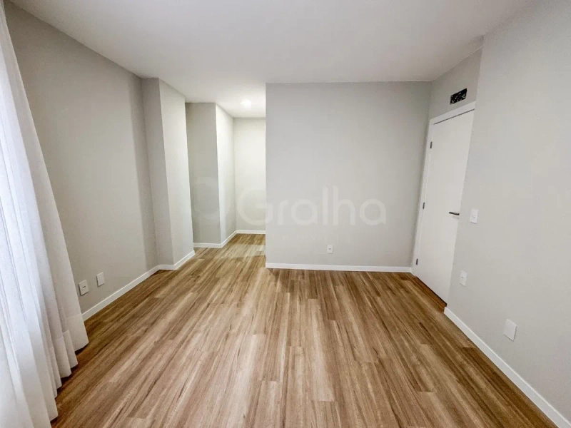 Apartamento na Agronômica Com 3 dormitórios, sendo 03 suíte e 2 vagas: 27ª foto da galeria de imagens do imóvel