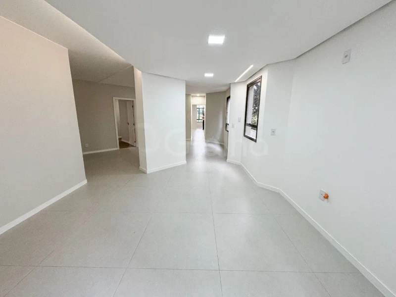 Apartamento na Agronômica Com 3 dormitórios, sendo 03 suíte e 2 vagas: 11ª foto da galeria de imagens do imóvel