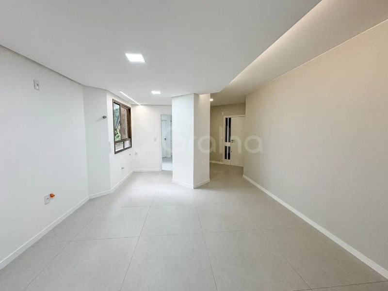 Apartamento na Agronômica Com 3 dormitórios, sendo 03 suíte e 2 vagas: 12ª foto da galeria de imagens do imóvel