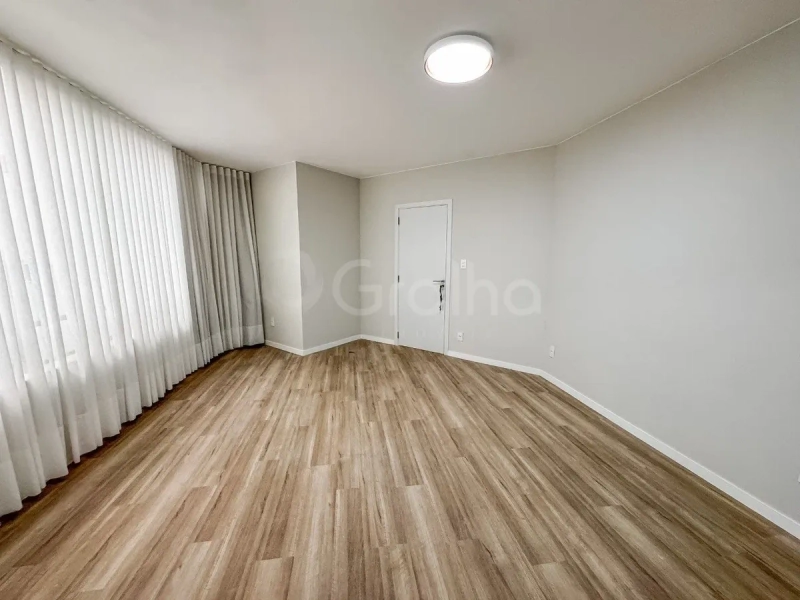 Apartamento na Agronômica Com 3 dormitórios, sendo 03 suíte e 2 vagas: 22ª foto da galeria de imagens do imóvel