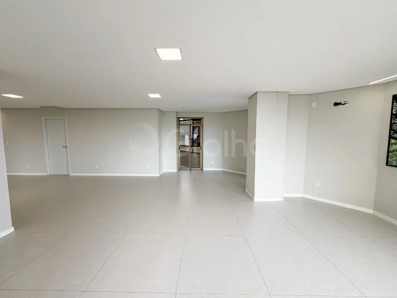 Apartamento na Agronômica Com 3 dormitórios, sendo 03 suíte e 2 vagas: 16ª foto da galeria de imagens do imóvel