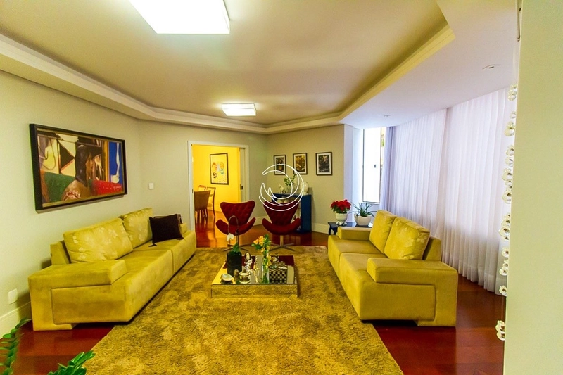 Apartamento na Agronômica Com 4 dormitórios, sendo 02 suíte e 2 vagas: 5ª foto da galeria de imagens do imóvel