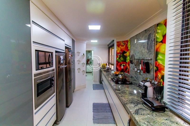 Apartamento na Agronômica Com 4 dormitórios, sendo 02 suíte e 2 vagas: 10ª foto da galeria de imagens do imóvel