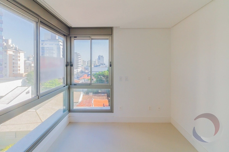 Apartamento na Agronômica com 3 suítes e 3 vagas - 115m²: 18ª foto da galeria de imagens do imóvel