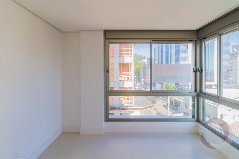 Apartamento na Agronômica com 3 suítes e 3 vagas - 115m²: 17ª foto da galeria de imagens do imóvel