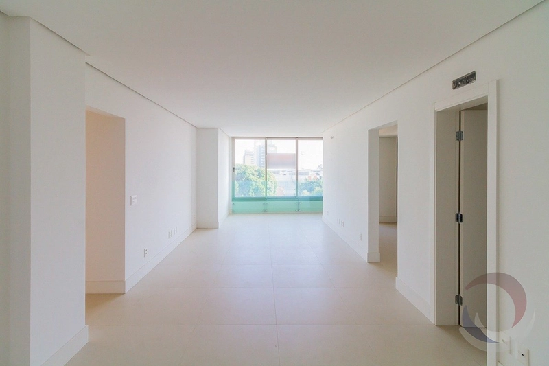 Apartamento na Agronômica com 3 suítes e 3 vagas - 115m²: 4ª foto da galeria de imagens do imóvel