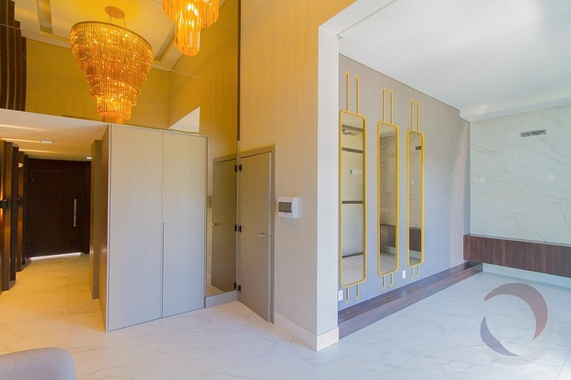 Apartamento na Agronômica com 3 suítes e 3 vagas - 115m²: 2ª foto da galeria de imagens do imóvel