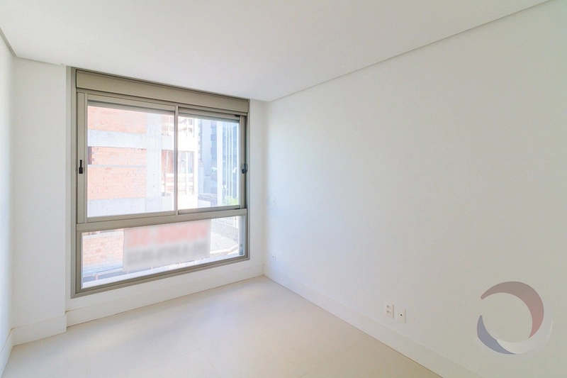 Apartamento na Agronômica com 3 suítes e 3 vagas - 115m²: 24ª foto da galeria de imagens do imóvel