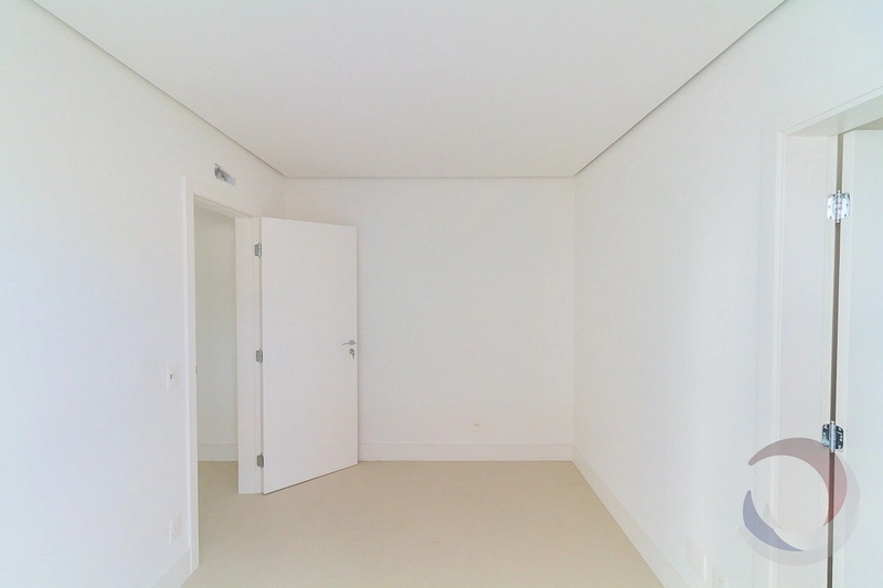 Apartamento na Agronômica com 3 suítes e 3 vagas - 115m²: 30ª foto da galeria de imagens do imóvel