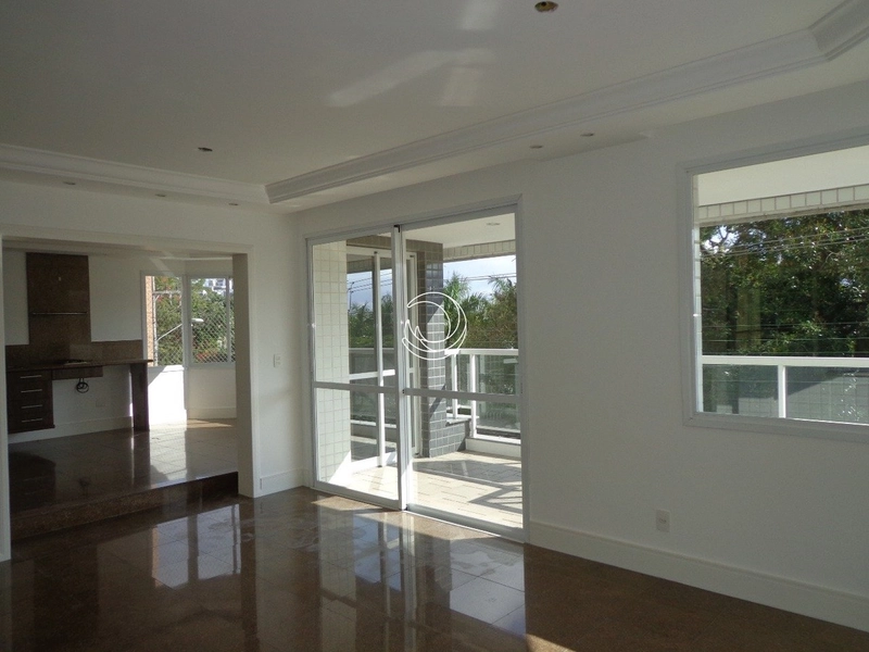 Apartamento na Agronômica com 4 dormitórios 2 suítes e 3 vagas -255 m²: 4ª foto da galeria de imagens do imóvel