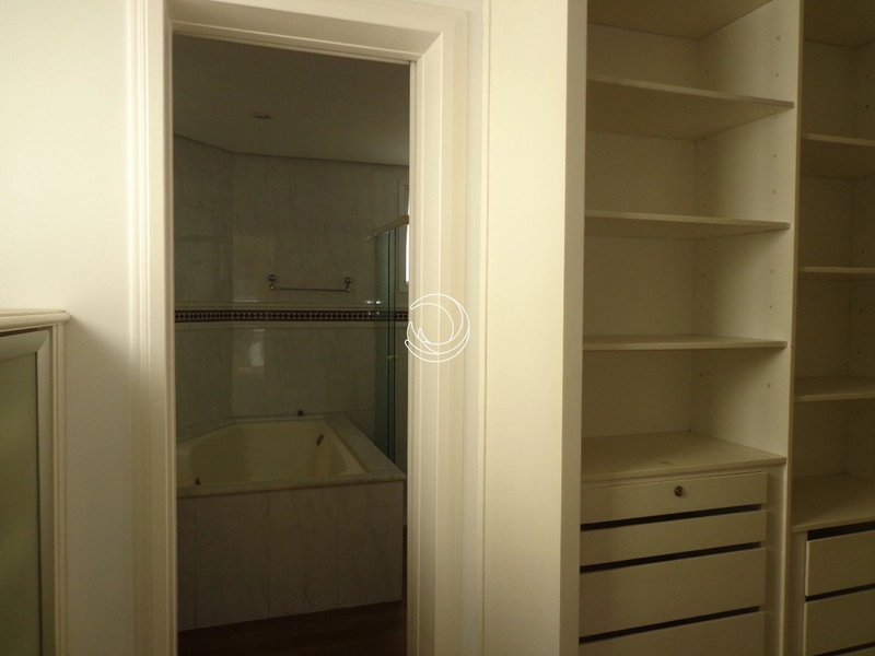 Apartamento na Agronômica com 4 dormitórios 2 suítes e 3 vagas -255 m²: 13ª foto da galeria de imagens do imóvel