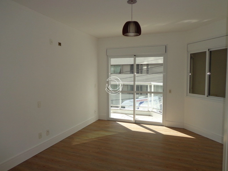 Apartamento na Agronômica com 4 dormitórios 2 suítes e 3 vagas -255 m²: 12ª foto da galeria de imagens do imóvel