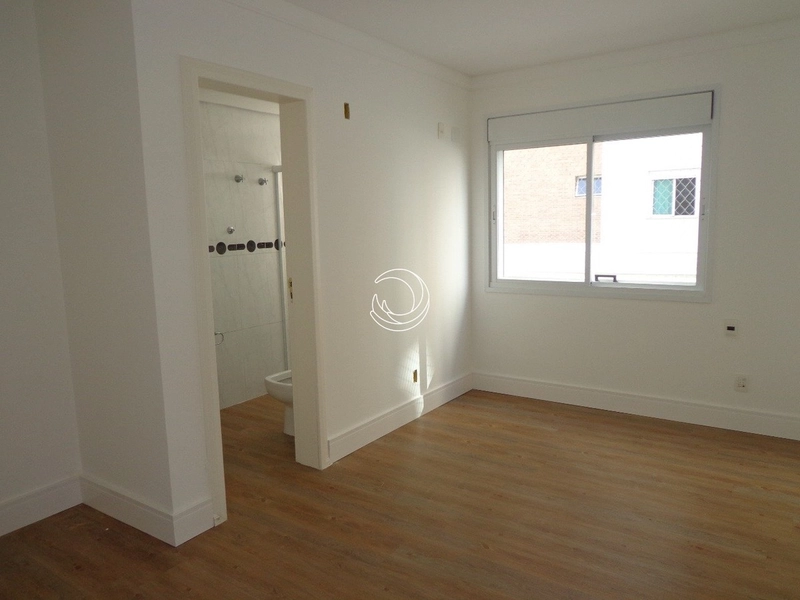 Apartamento na Agronômica com 4 dormitórios 2 suítes e 3 vagas -255 m²: 10ª foto da galeria de imagens do imóvel