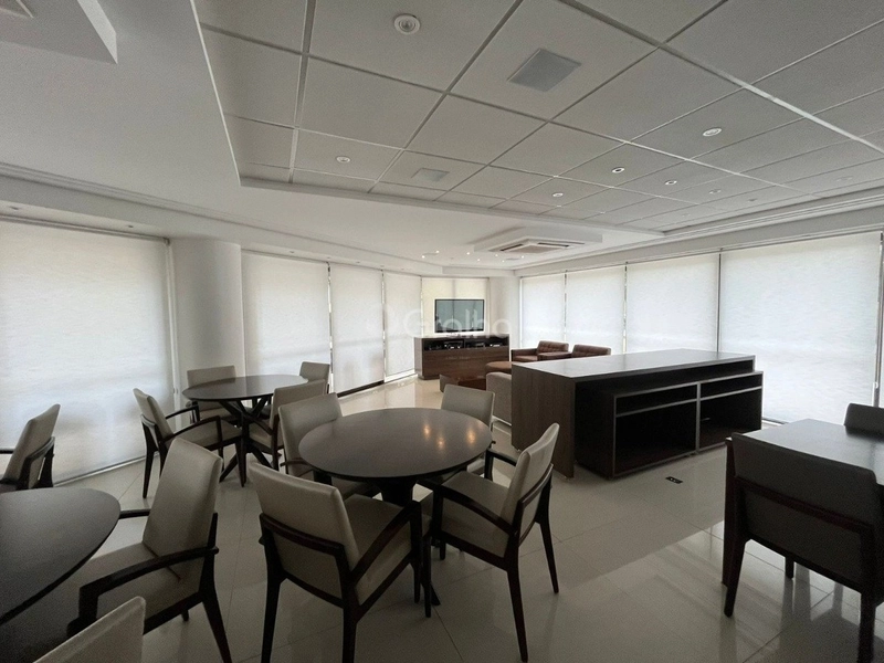 Apartamento no Centro  com 4 suítes e 4 vagas de garagem - 256 m²: 34ª foto da galeria de imagens do imóvel