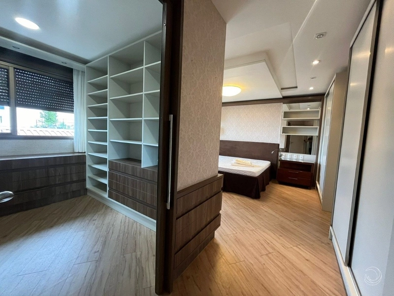 Apartamento no Centro com 3 suítes e 4 vagas de garagem - 256 m²: 25ª foto da galeria de imagens do imóvel