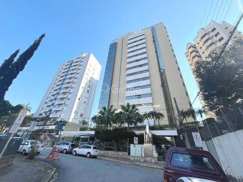 Apartamento no Centro  com 4 suítes e 4 vagas de garagem - 256 m²: 46ª foto da galeria de imagens do imóvel