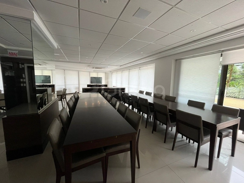 Apartamento no Centro  com 4 suítes e 4 vagas de garagem - 256 m²: 32ª foto da galeria de imagens do imóvel