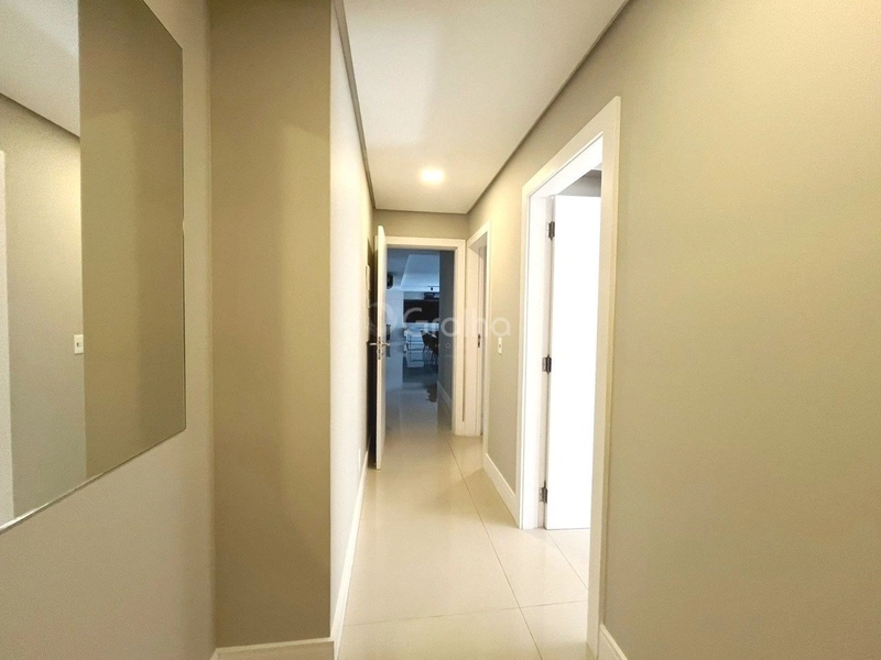 Apartamento no Centro  com 4 suítes e 4 vagas de garagem - 256 m²: 14ª foto da galeria de imagens do imóvel