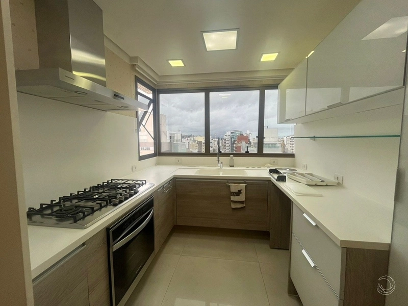 Apartamento no Centro com 3 suítes e 4 vagas de garagem - 256 m²: 14ª foto da galeria de imagens do imóvel
