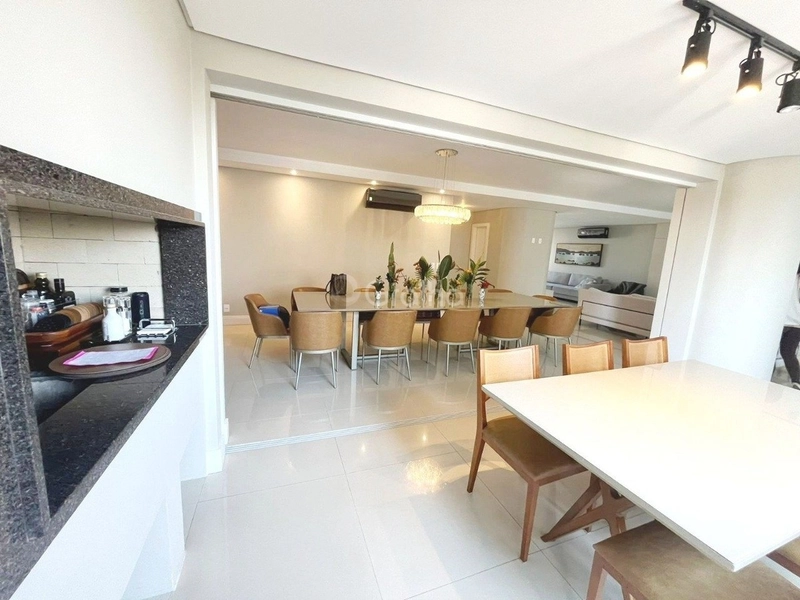 Apartamento no Centro  com 4 suítes e 4 vagas de garagem - 256 m²: 9ª foto da galeria de imagens do imóvel