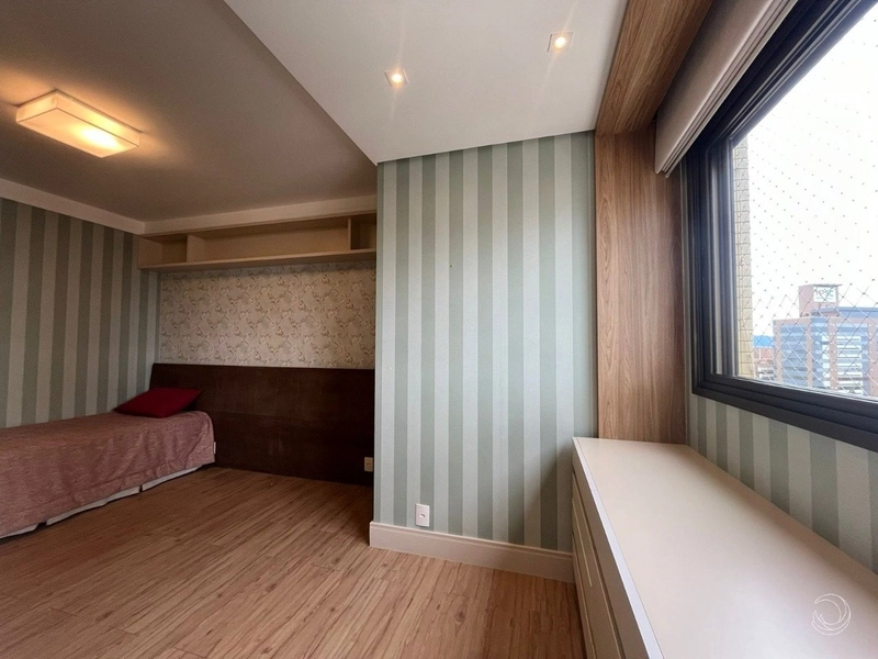 Apartamento no Centro com 3 suítes e 4 vagas de garagem - 256 m²: 28ª foto da galeria de imagens do imóvel