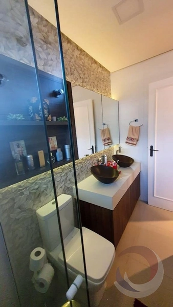 Apartamento em Jurere com 3 dormitórios, sendo 1 suítes e 1 vaga: 6ª foto da galeria de imagens do imóvel