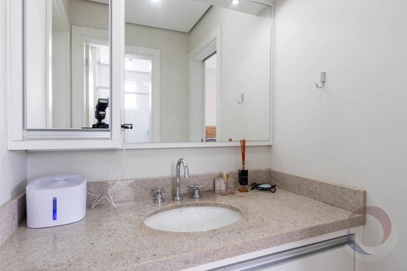 Apartamento na Agronomica com 3 dormitórios 1 suíte e 5 vagas - 133m²: 12ª foto da galeria de imagens do imóvel